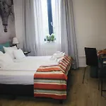 Fifteen Boutique With Self Check-in 4*
