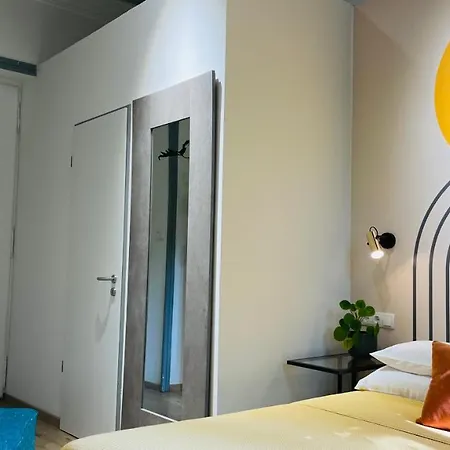 Fifteen Boutique With Self Check-in Budapest