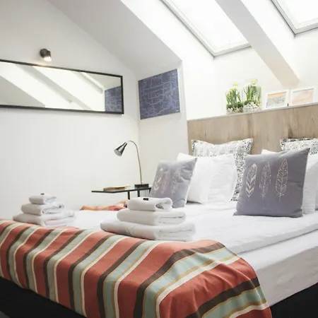 Fifteen Boutique Rooms Budapest With Self Check-In Guest house