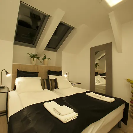 Fifteen Boutique With Self Check-in Πανσιόν 4*