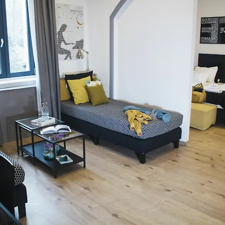 Fifteen Boutique With Self Check-in Gasthof 2*